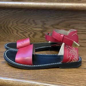🔥RARE🔥 Chloe Susanna sandals